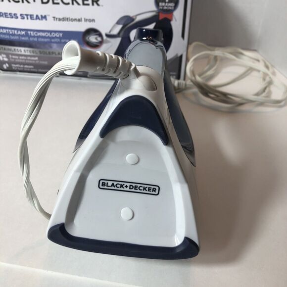 Black+Decker Black &‎ Decker Traditional Iron Corded Xpress Steam Smart IRO8X B4 - Picture 8 of 12
